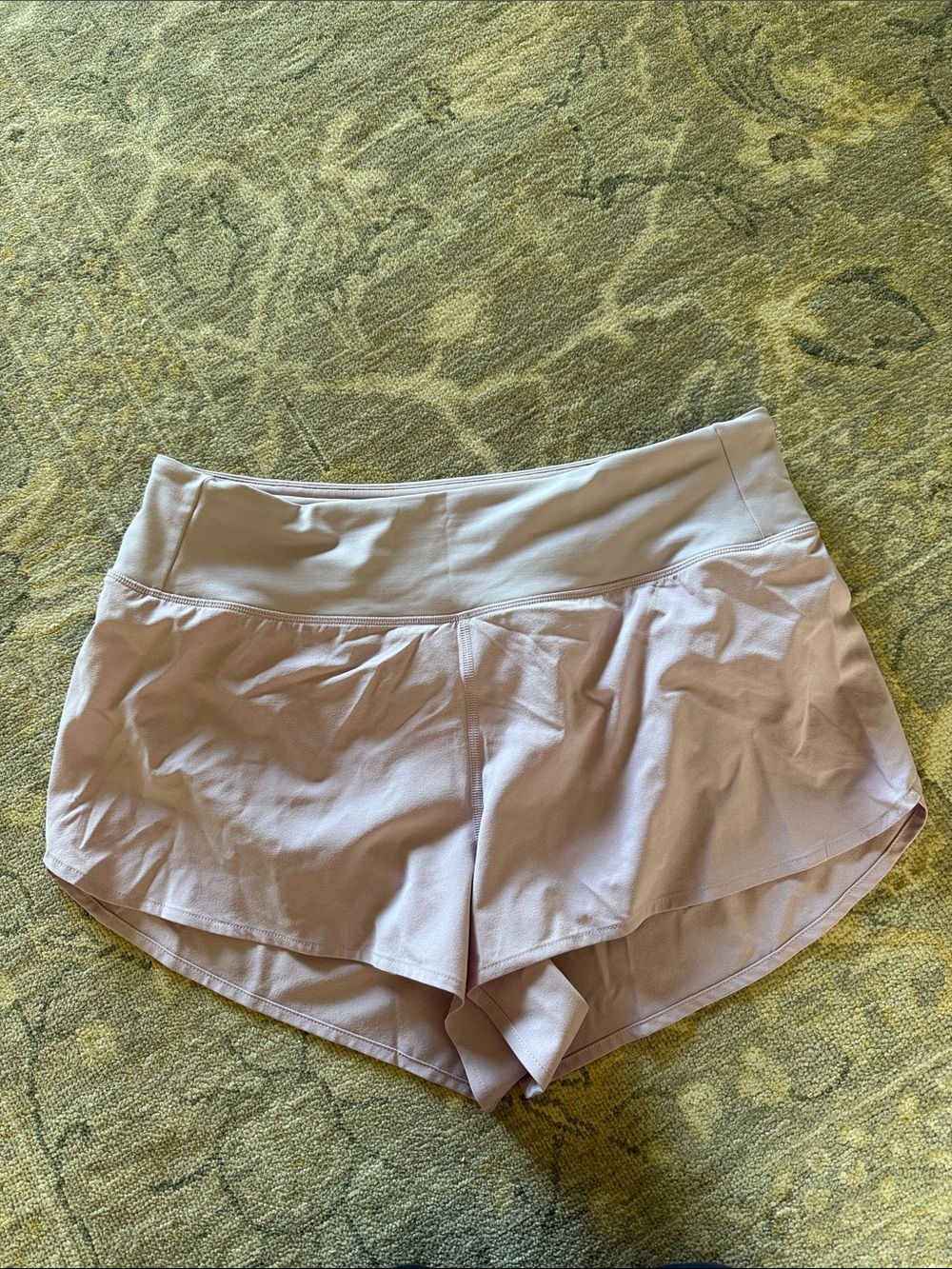 LULULEMON Speed Up High Rise 2.5” -  Light Lavender 8 NWOT